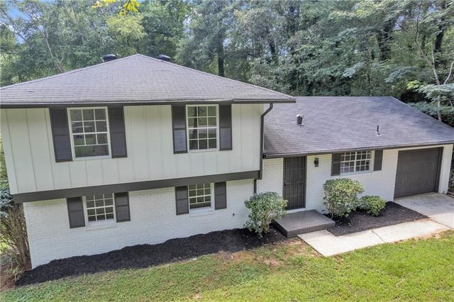 4374 Cedar Ridge Trail, Stone Mountain, GA 30083