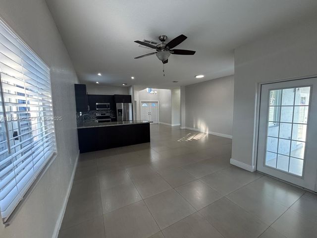 16124 SW 55th Ter 0, Miami, FL 33185