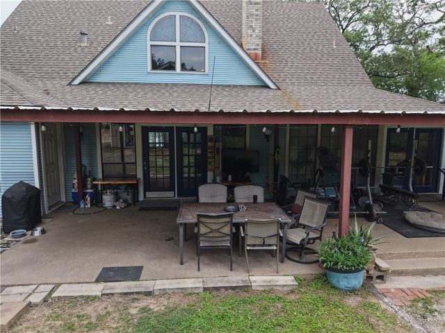 18679 County Road 369, Jewett, TX 75846