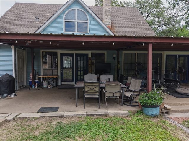 18679 County Road 369, Jewett, TX 75846