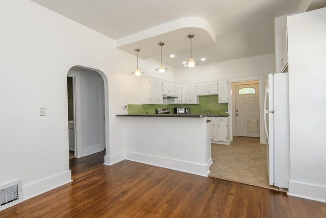 2108 Ashland AVENUE, Racine, WI 53403