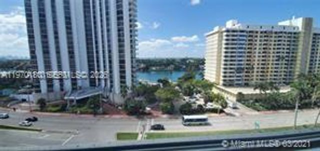 5445 Collins Ave 721, Miami Beach, FL 33140