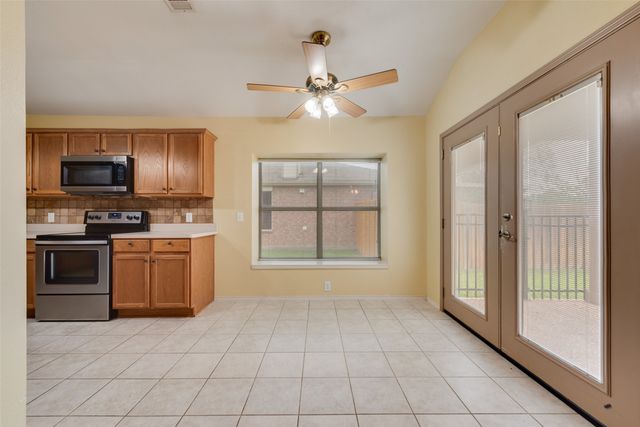 4305 Sonoma Drive, Denton, TX 76226