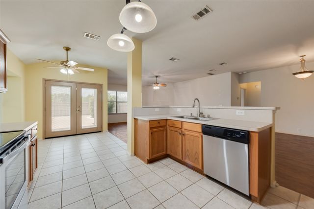 4305 Sonoma Drive, Denton, TX 76226