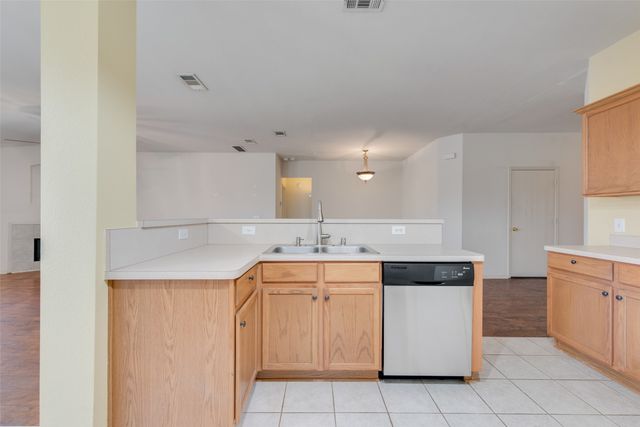 4305 Sonoma Drive, Denton, TX 76226