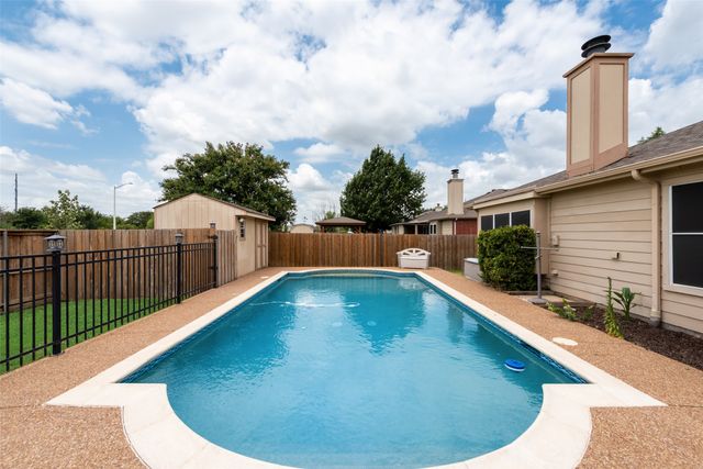 4305 Sonoma Drive, Denton, TX 76226