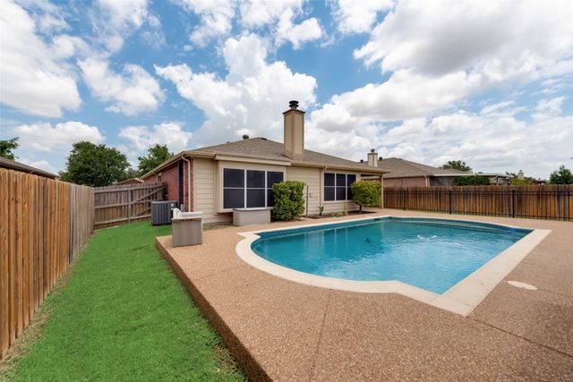 4305 Sonoma Drive, Denton, TX 76226