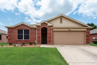 4305 Sonoma Drive, Denton, TX 76226