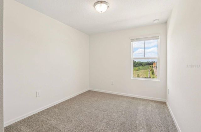 16390 BIRD OF PARADISE AVENUE, Clermont, FL 34714