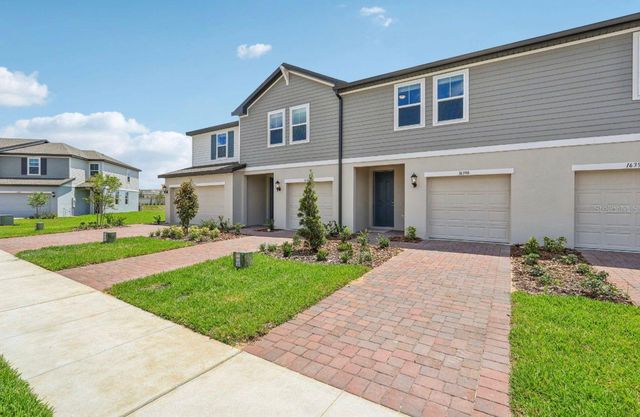 16390 BIRD OF PARADISE AVENUE, Clermont, FL 34714