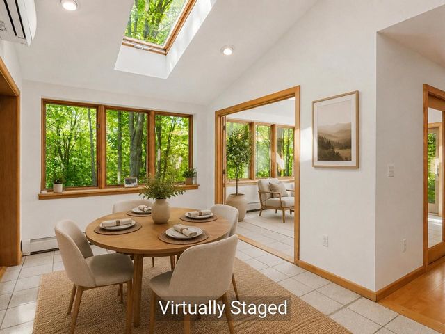 190 Red Tail Lane, Charlotte, VT 05445