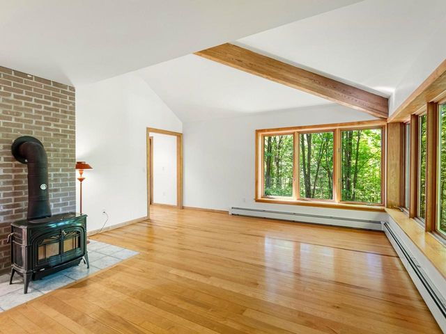 190 Red Tail Lane, Charlotte, VT 05445