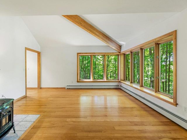 190 Red Tail Lane, Charlotte, VT 05445