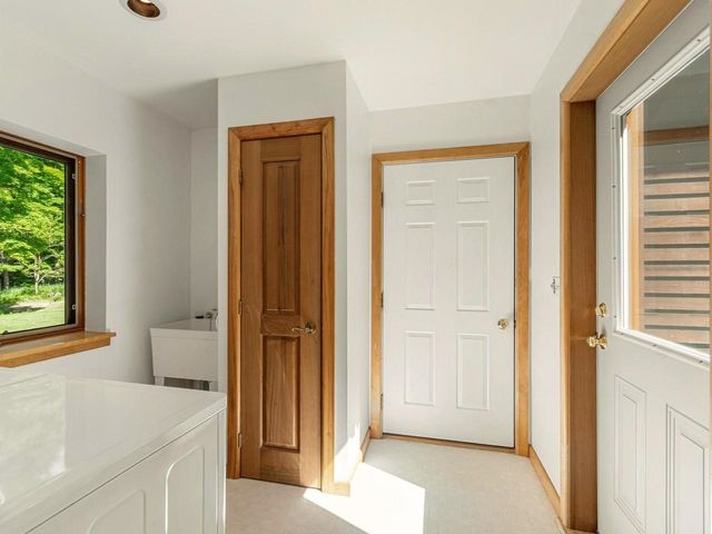 190 Red Tail Lane, Charlotte, VT 05445