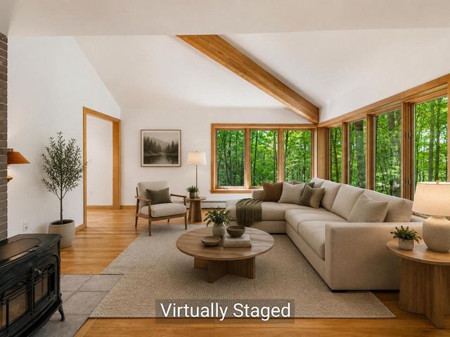 190 Red Tail Lane, Charlotte, VT 05445