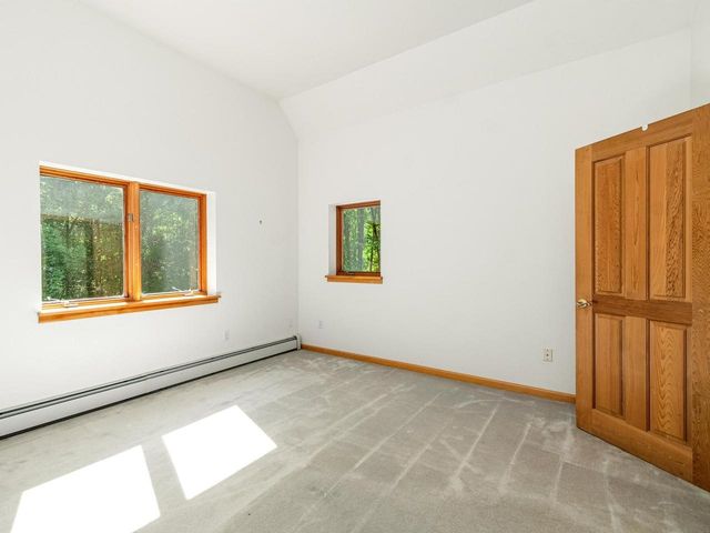 190 Red Tail Lane, Charlotte, VT 05445