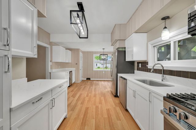 410 E Chapin Street, Morris, IL 60450