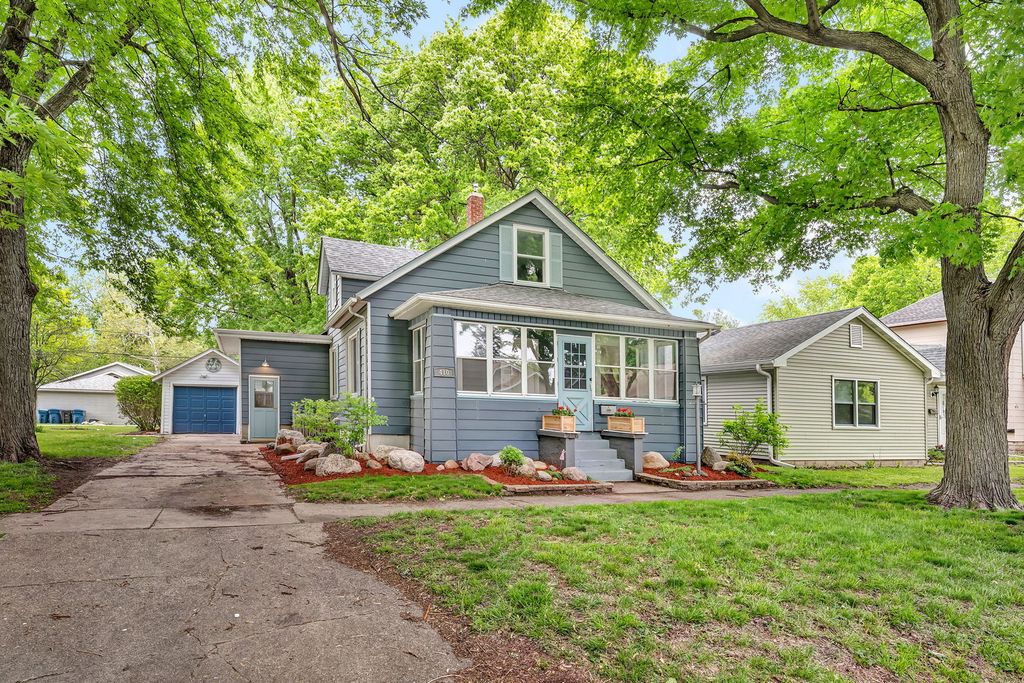 410 E Chapin Street, Morris, IL 60450