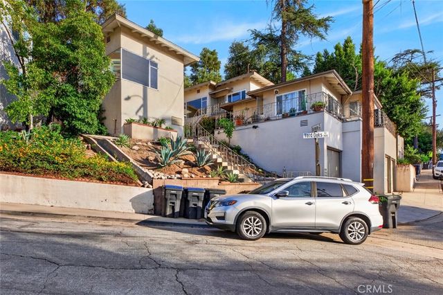 1442 Verd Oaks A, Glendale, CA 91205