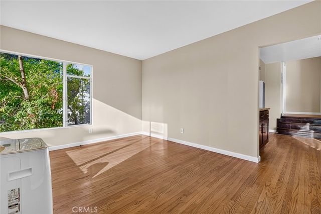 1442 Verd Oaks A, Glendale, CA 91205
