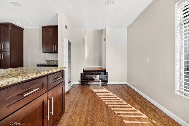 1442 Verd Oaks A, Glendale, CA 91205