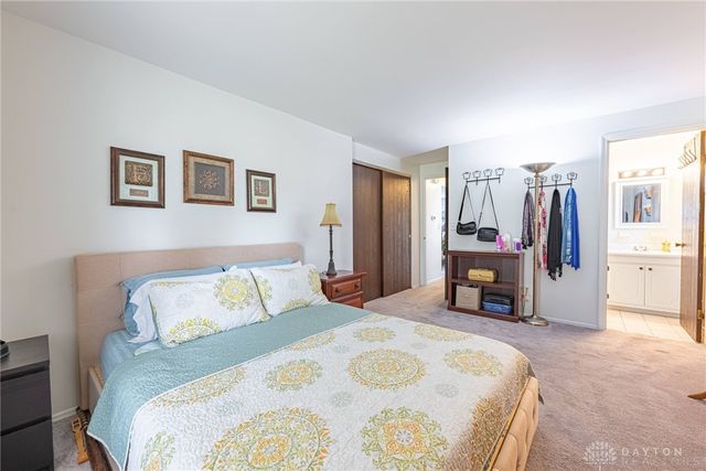 7994 Rustic Woods Drive, Huber Heights, OH 45424