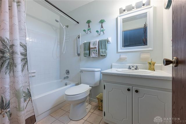 7994 Rustic Woods Drive, Huber Heights, OH 45424