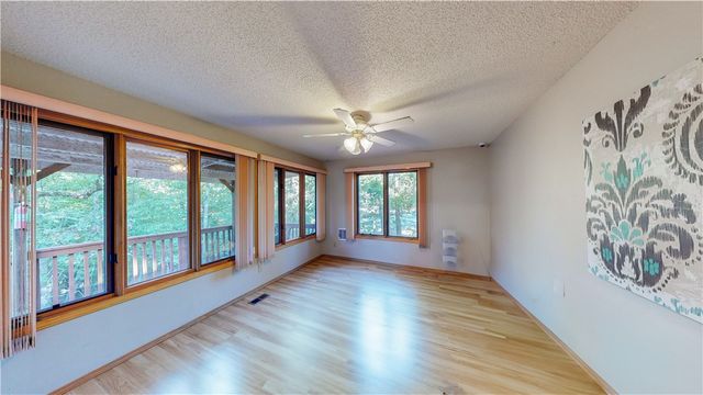 26 Allison Drive, Bella Vista, AR 72715