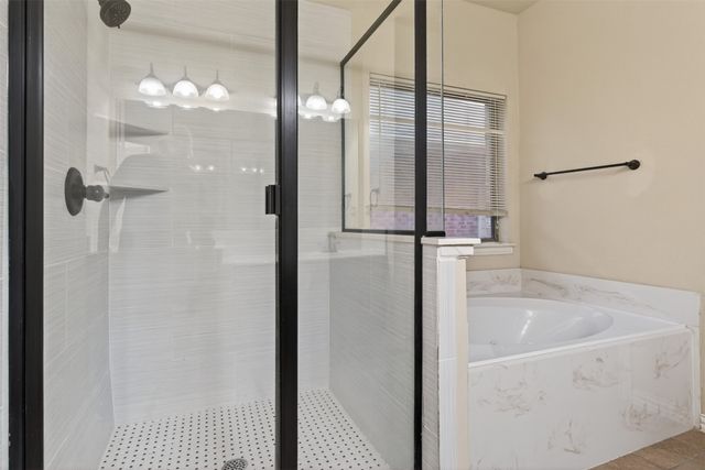 4407 Emerald Leaf Drive, Mansfield, TX 76063