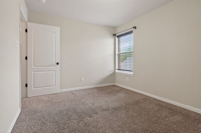 4407 Emerald Leaf Drive, Mansfield, TX 76063