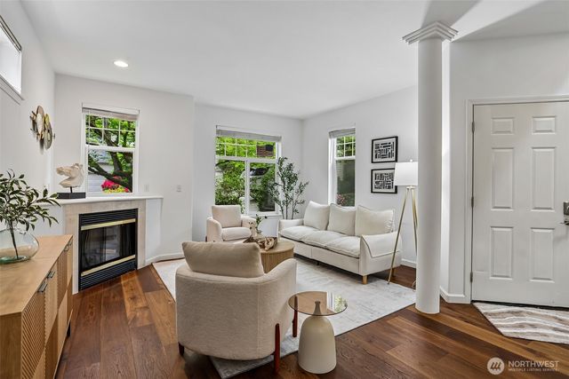 9834 NE 130th Place, Kirkland, WA 98034