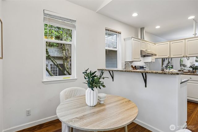 9834 NE 130th Place, Kirkland, WA 98034