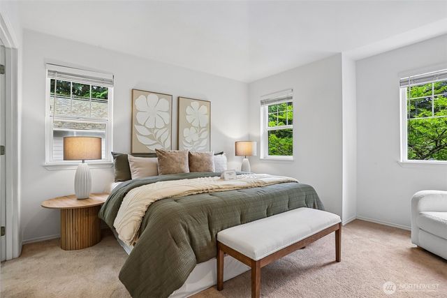 9834 NE 130th Place, Kirkland, WA 98034