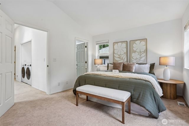 9834 NE 130th Place, Kirkland, WA 98034