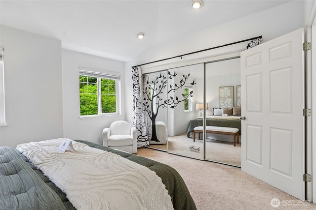 9834 NE 130th Place, Kirkland, WA 98034