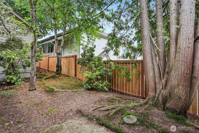 9834 NE 130th Place, Kirkland, WA 98034