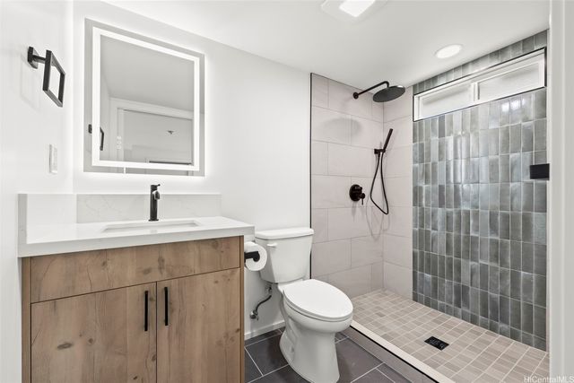 3489 Manoa Road, Honolulu, HI 96822