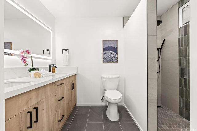 3489 Manoa Road, Honolulu, HI 96822