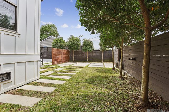 2444 Vienna Street, New Orleans, LA 70122