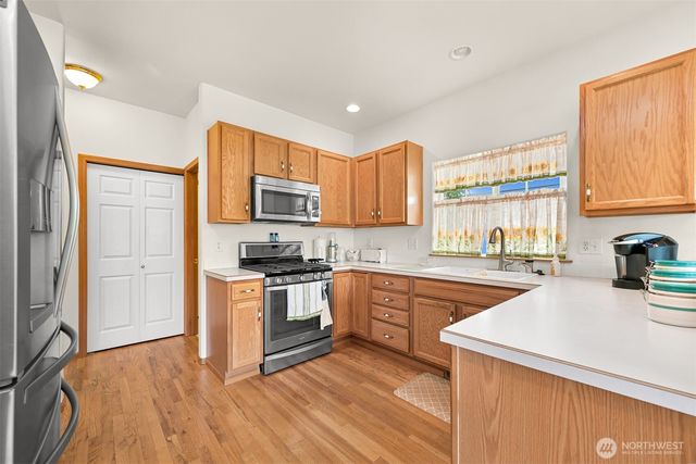 4740 Corona Ct, Bellingham, WA 98226