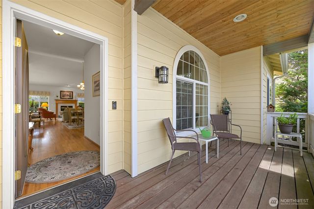 4740 Corona Ct, Bellingham, WA 98226