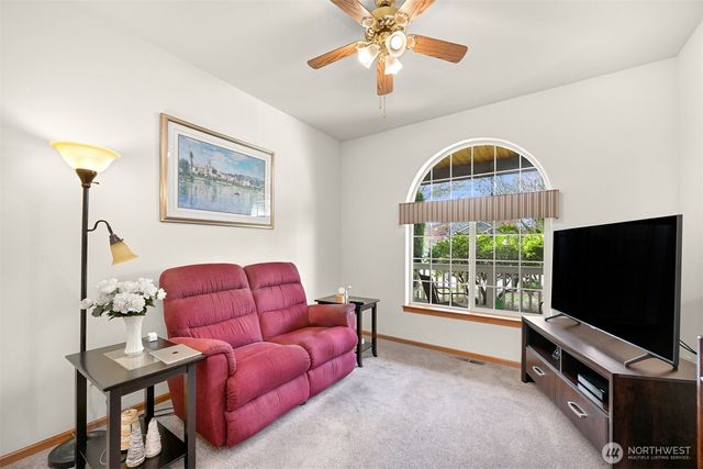 4740 Corona Ct, Bellingham, WA 98226