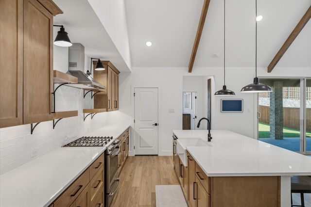 1018 Bleriot Drive, Fate, TX 75087