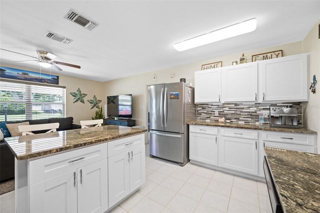 7313 37TH AVENUE N, St Petersburg, FL 33710