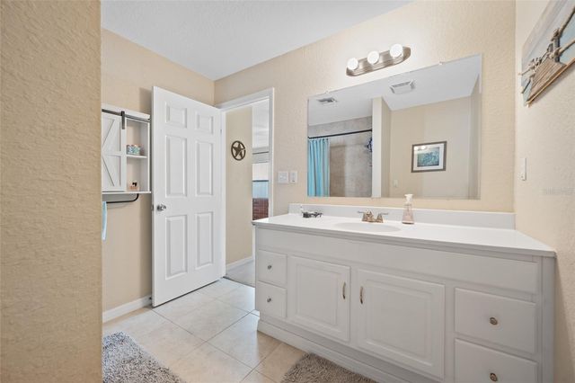 7313 37TH AVENUE N, St Petersburg, FL 33710