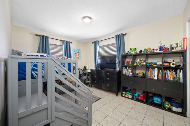 7313 37TH AVENUE N, St Petersburg, FL 33710