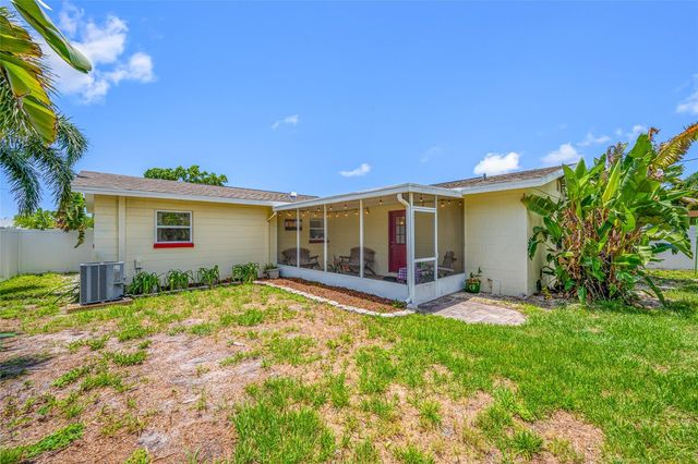 7313 37TH AVENUE N, St Petersburg, FL 33710