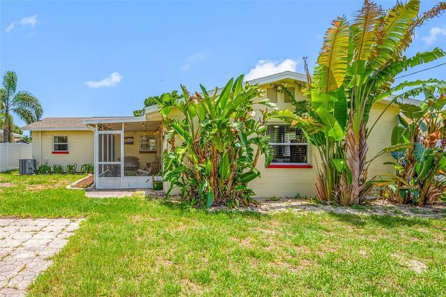 7313 37TH AVENUE N, St Petersburg, FL 33710