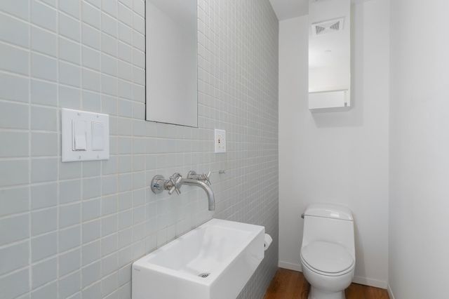 4001 Bowser Avenue B, Dallas, TX 75219