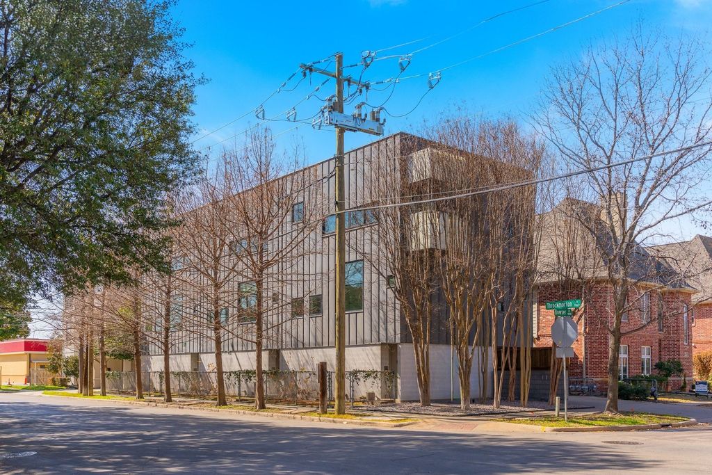 4001 Bowser Avenue B, Dallas, TX 75219